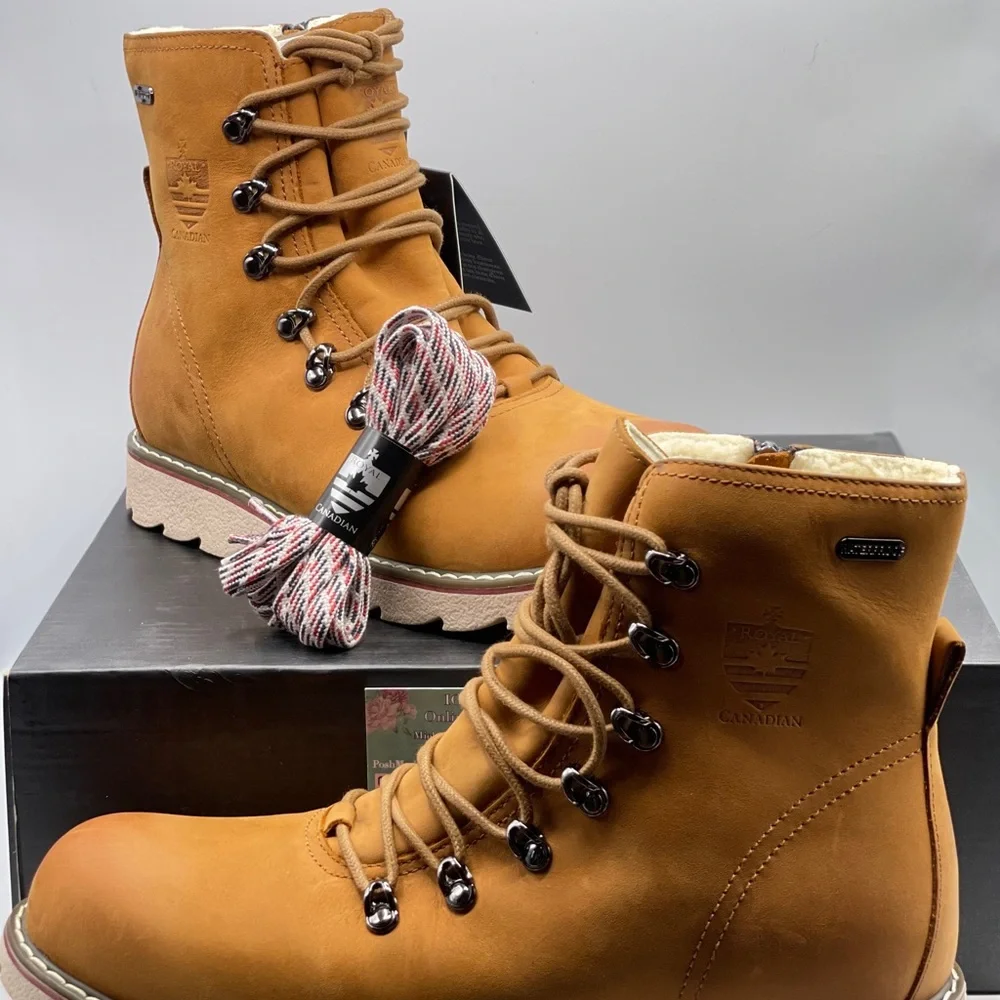 ROYAL CANADIAN ARMSTRONG WATERPROOF LEATHER‎ SHEEPSKIN LINED BOOT